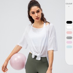New spring and summer women's sports smocks are light, breathable, loose for running, short-sleeved, split and quick-drying for yoga. 22225